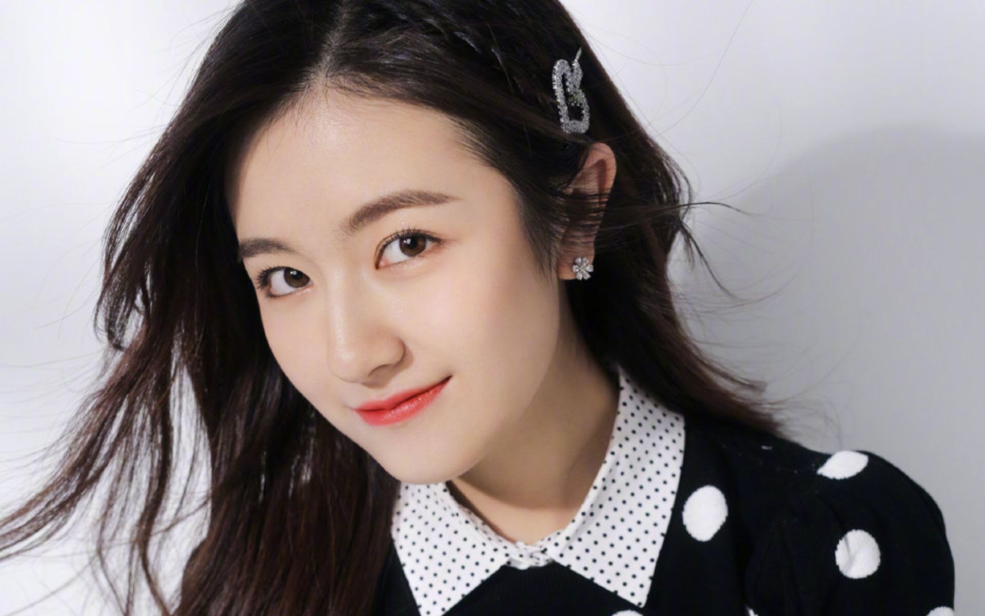 爱游戏手机版-AI智能分析：打破传统战术，开启数据驱动新时代，ai智能化系统