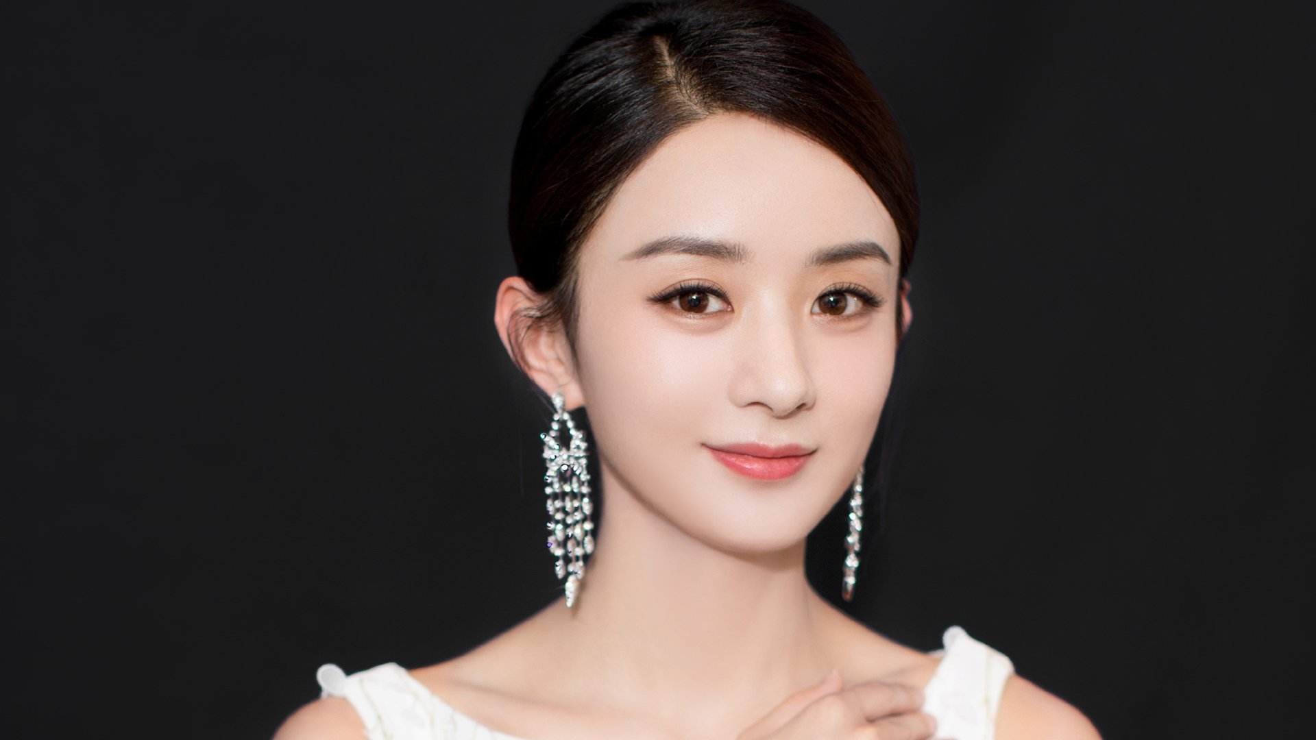 传奇教练的秘密：他们的战术体系如何助力球队夺冠？，传奇主教练