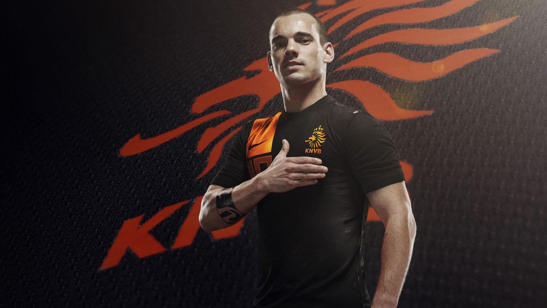 全球足球大赛数字转播系统升级，提供多角度全景观看体验，转播足球赛的app