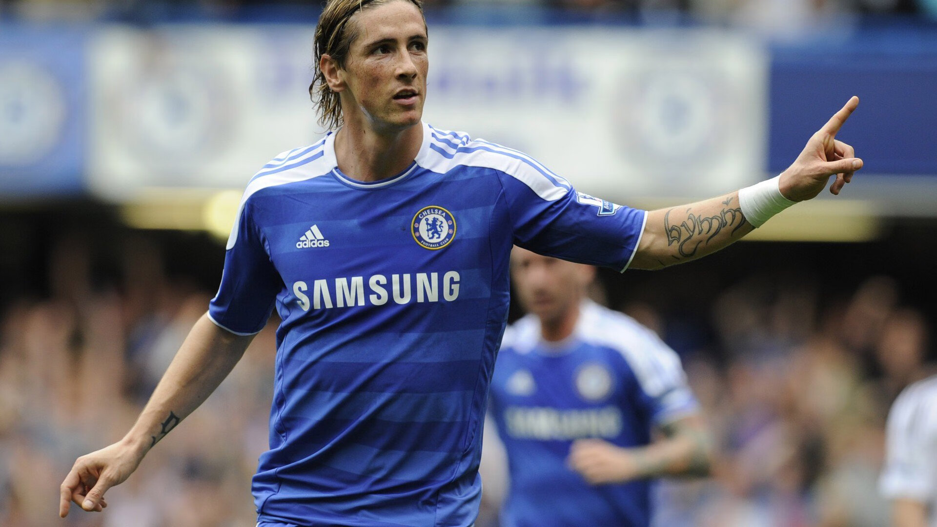 法甲豪门对决：技术流与力量流的碰撞