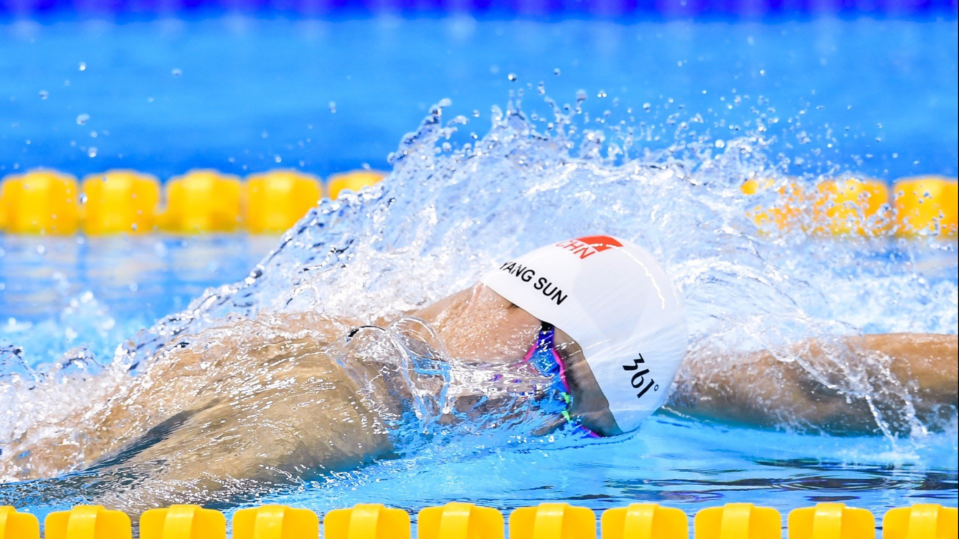 电竞产业链条日趋完整助推经济发展，电竞产业布局